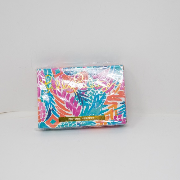 NEW Lilly Pulitzer Picture Perfect Clear Acrylic Multi Color Print Pattern Frame - Picture 1 of 2